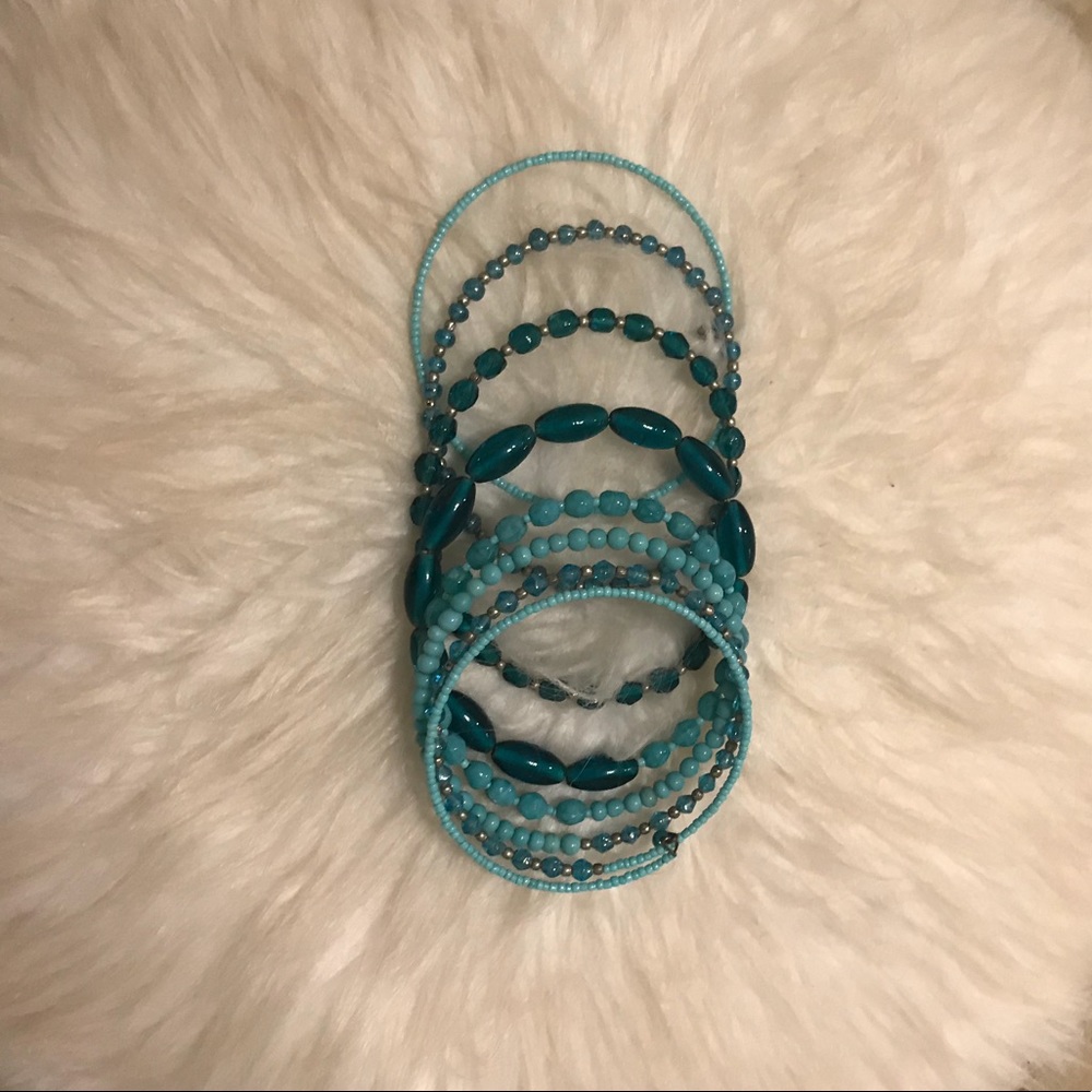 Beaded Bracelet - Picture 2 of 4